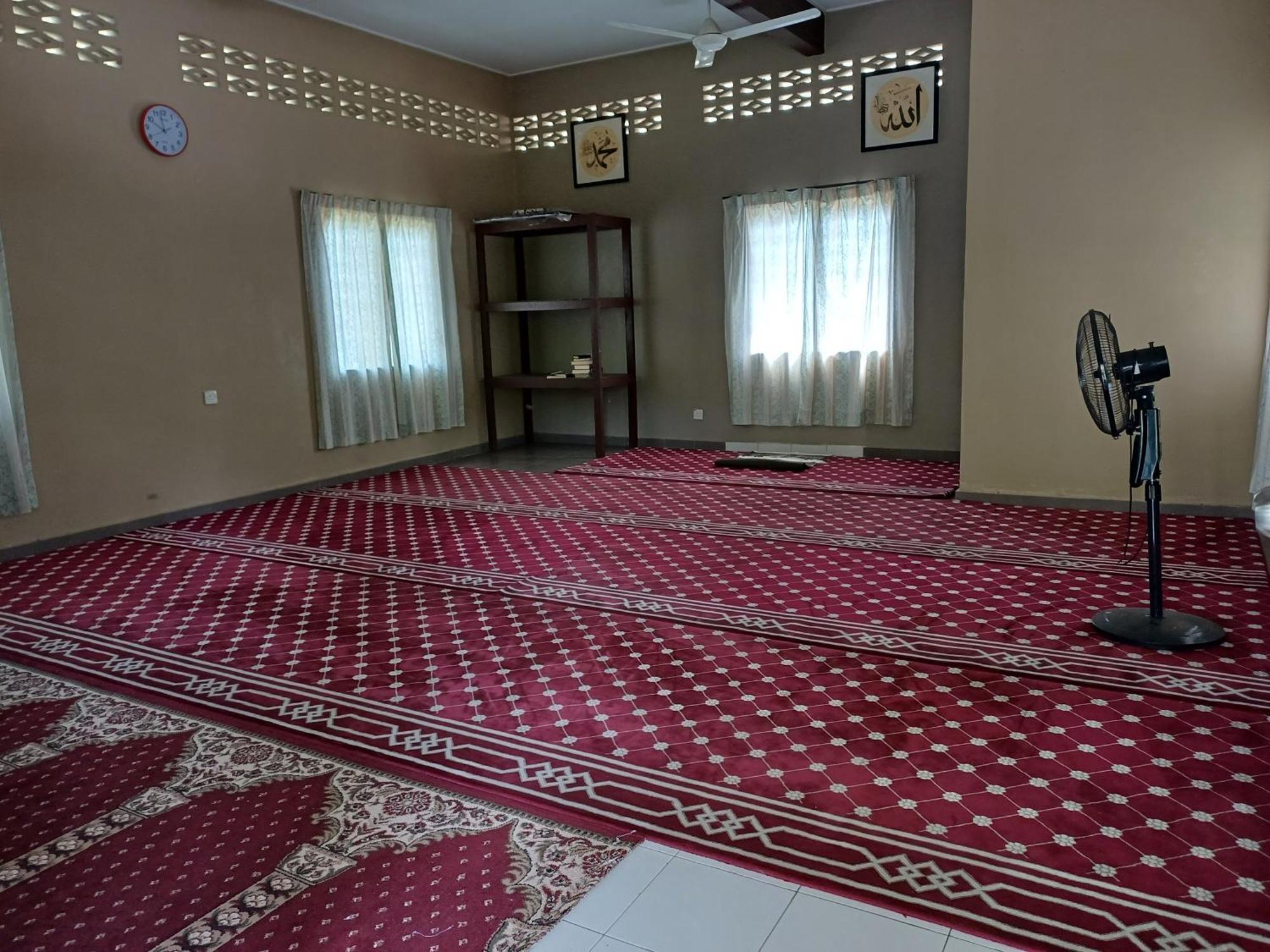 Lemuni Retreat & Training Centre - Kerling, Selangor 호텔 외부 사진