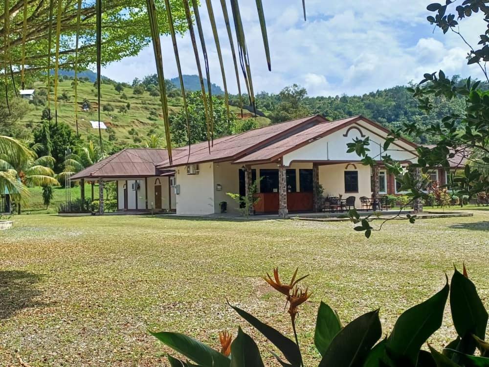 Lemuni Retreat & Training Centre - Kerling, Selangor 호텔 외부 사진
