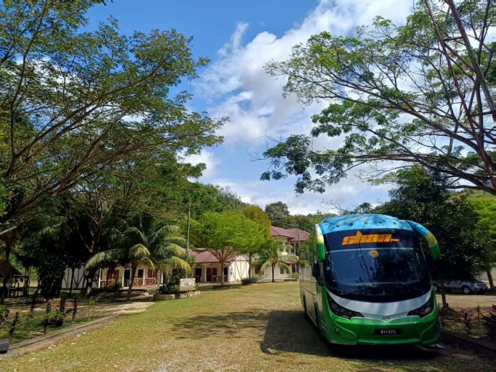 Lemuni Retreat & Training Centre - Kerling, Selangor 호텔 외부 사진