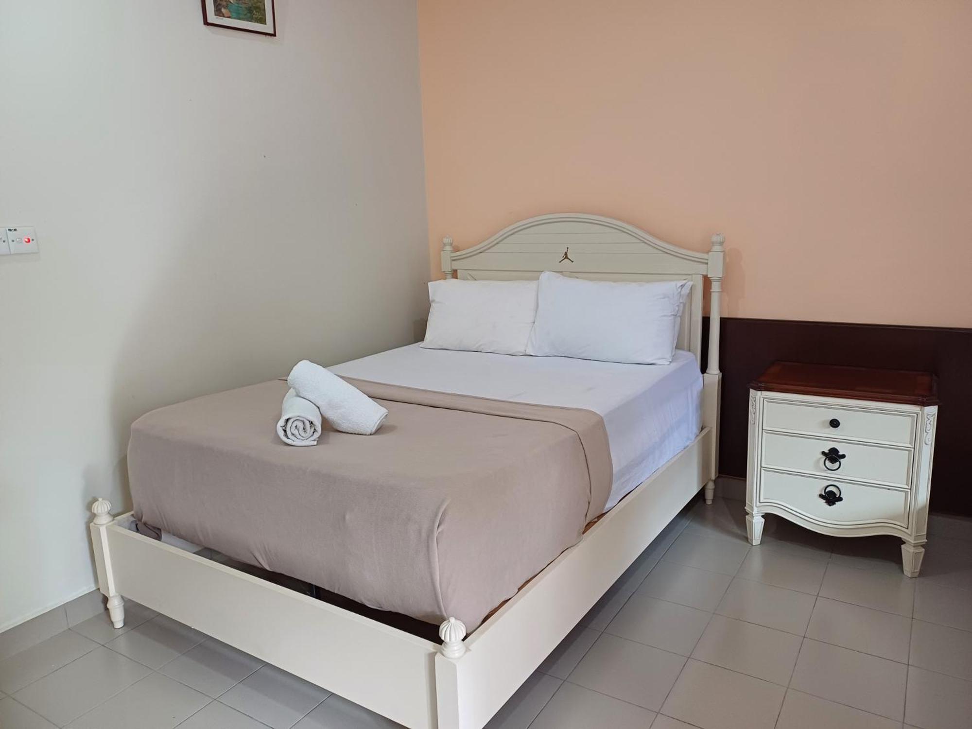 Lemuni Retreat & Training Centre - Kerling, Selangor 호텔 외부 사진